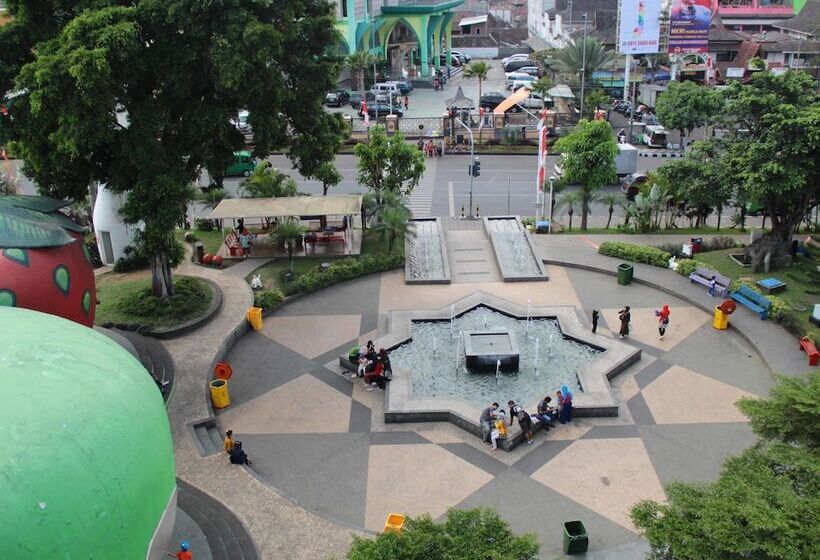 Solaris Hotel Malang