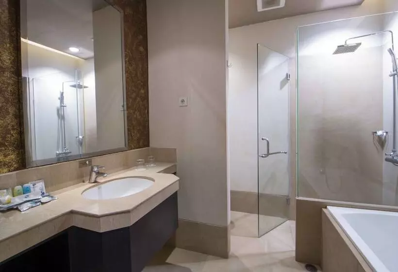 Solaris Hotel Malang