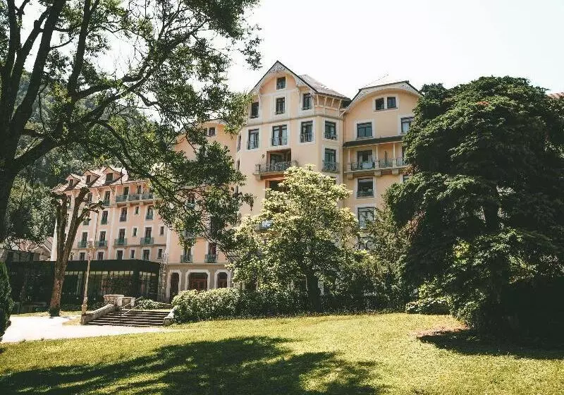 Terres De France   Appart Hotel Le Splendid