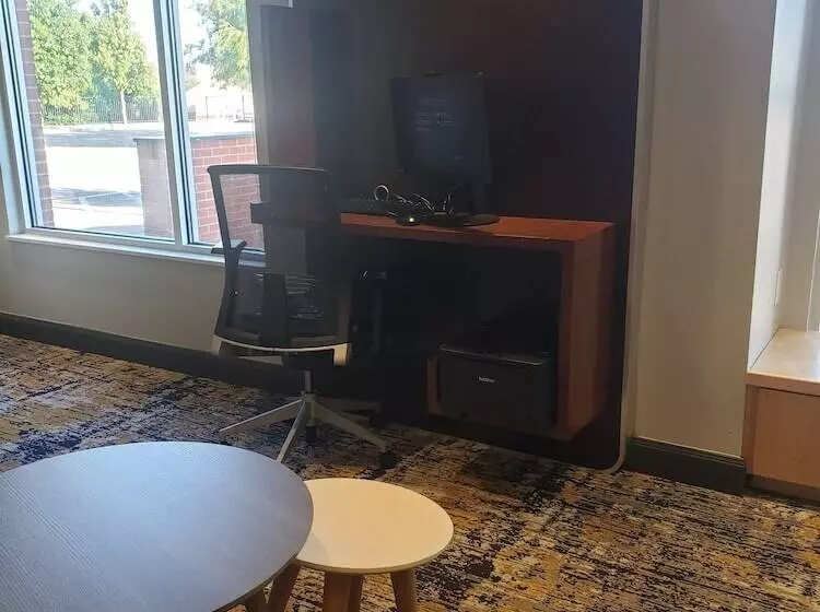 Отель Towneplace Suites By Marriott Dallas Mckinney