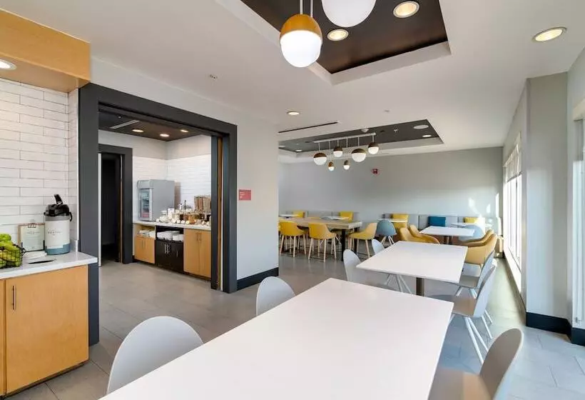 Отель Towneplace Suites By Marriott Dallas Mckinney