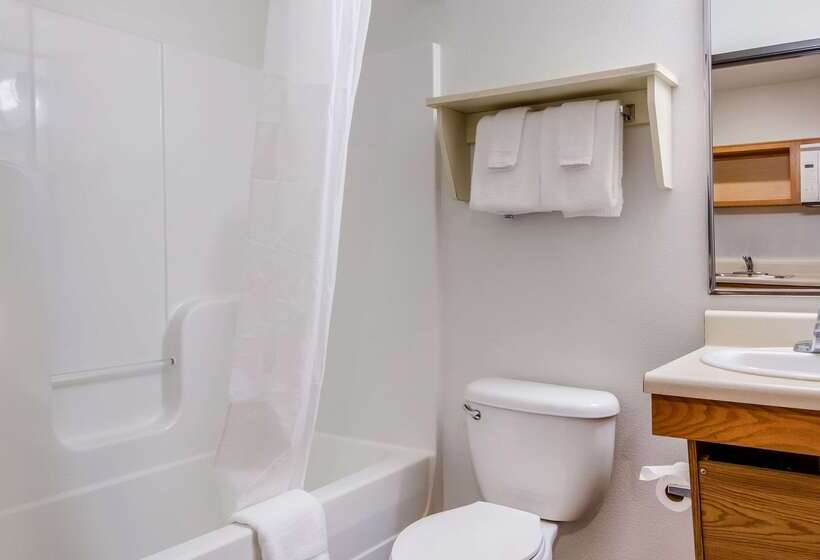 Отель Woodspring Suites Houston Baytown