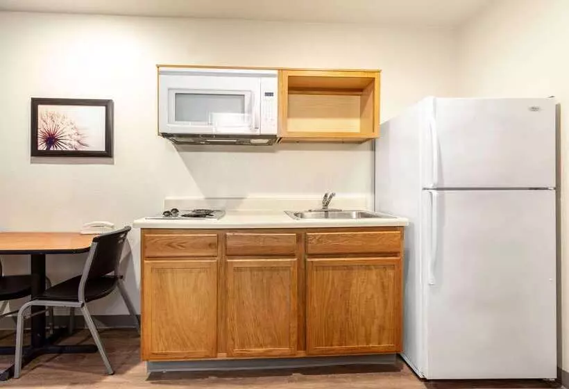 Отель Woodspring Suites Houston Baytown