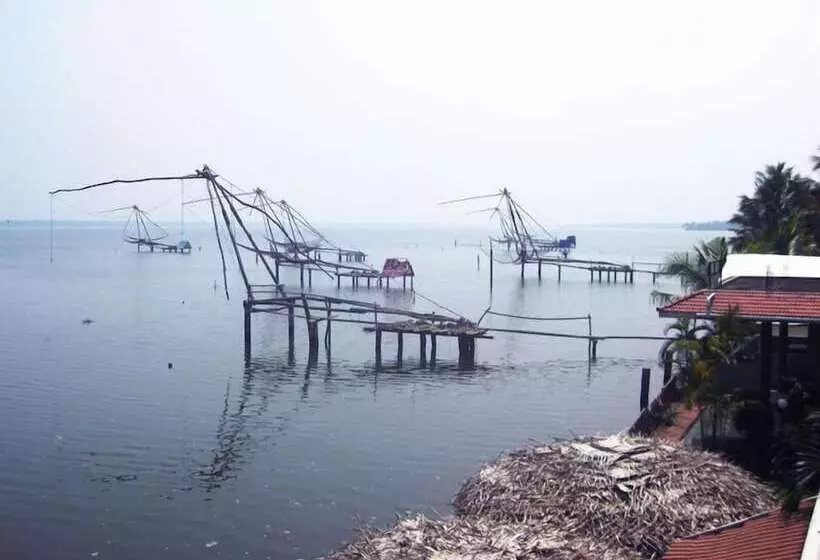 Lake Symphony Resort