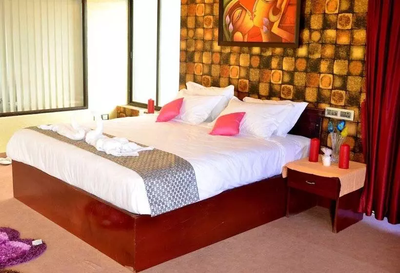 Lake Symphony Resort