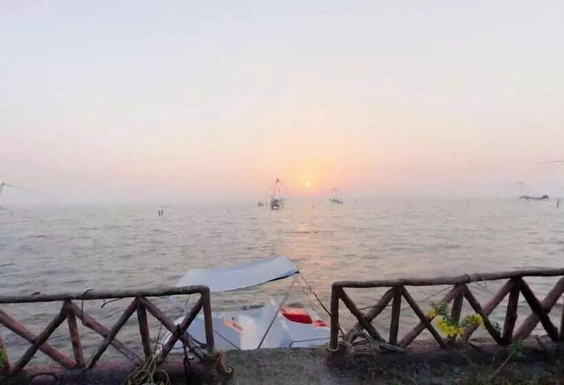 Lake Symphony Resort