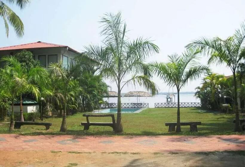 Lake Symphony Resort