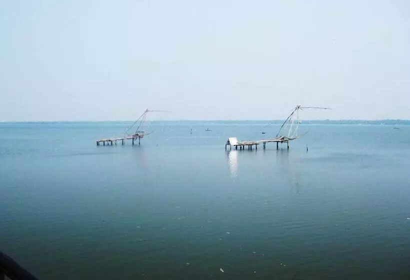 Lake Symphony Resort