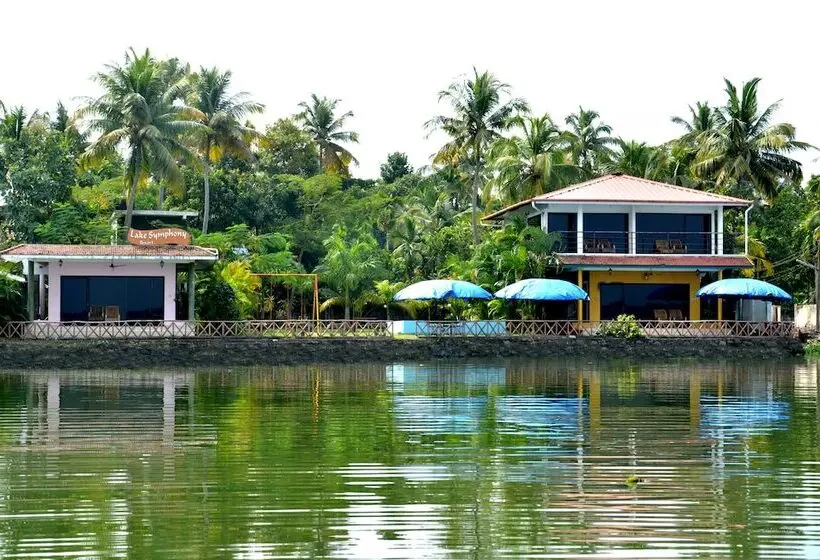 Lake Symphony Resort