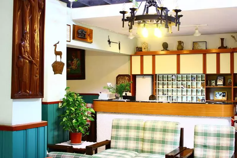 Lefka Hotel & Apartments