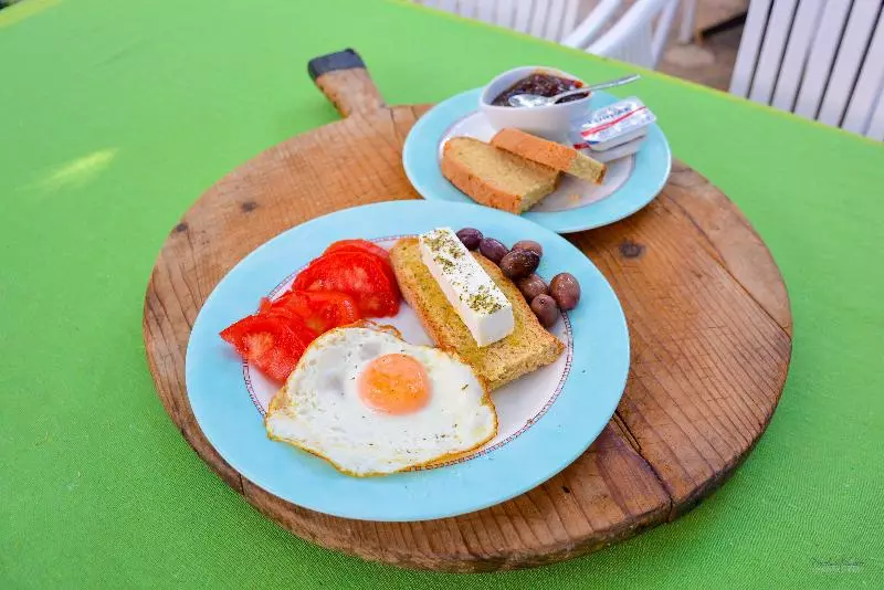 Lefka Hotel & Apartments