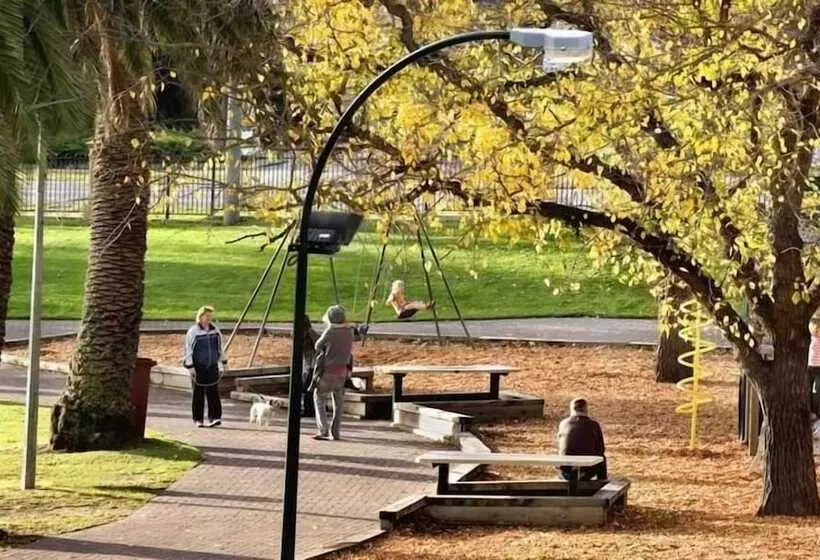 May Park Executive Apartments