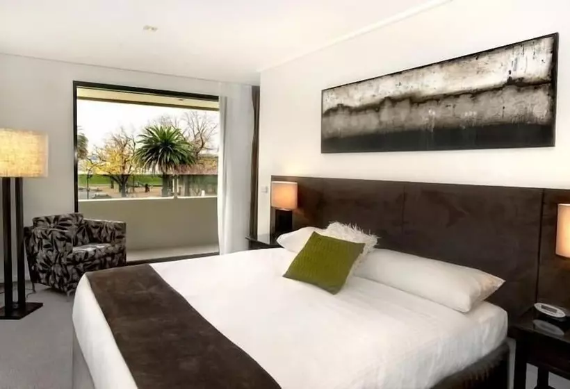 May Park Executive Apartments