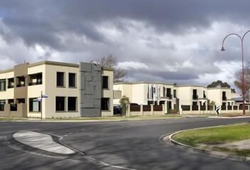 May Park Executive Apartments