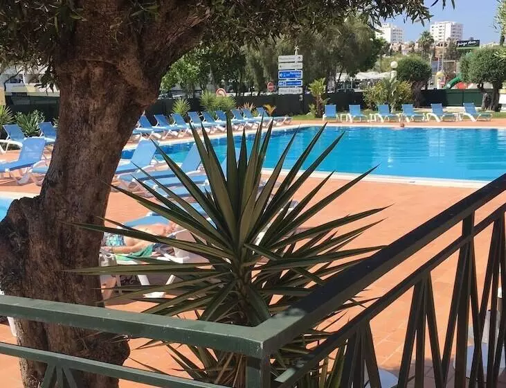 Ourabay Hotel Apartamento   Art & Holidays