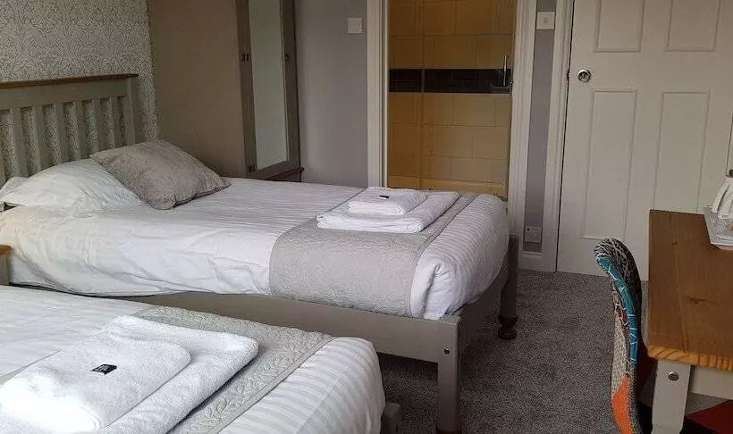 Пансион Hensleigh House