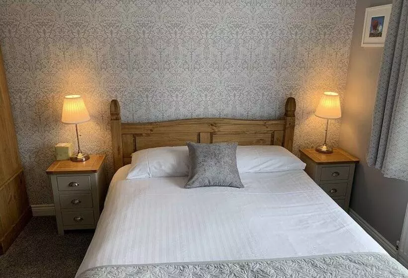 Пансион Hensleigh House