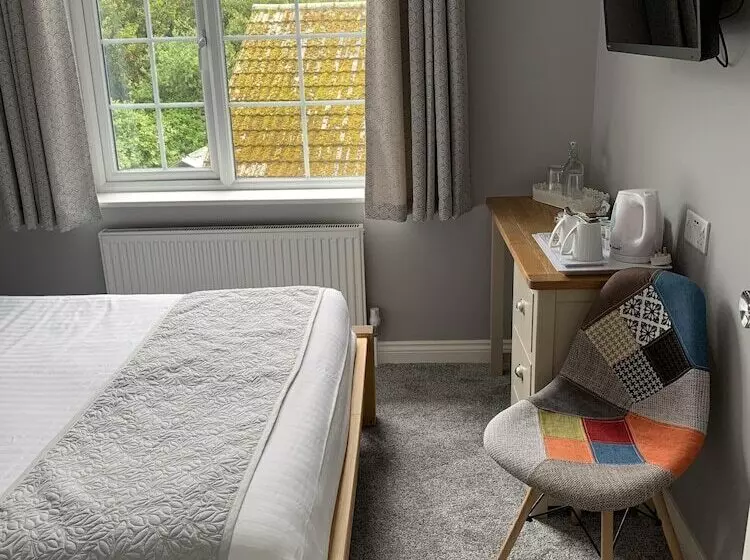 Пансион Hensleigh House