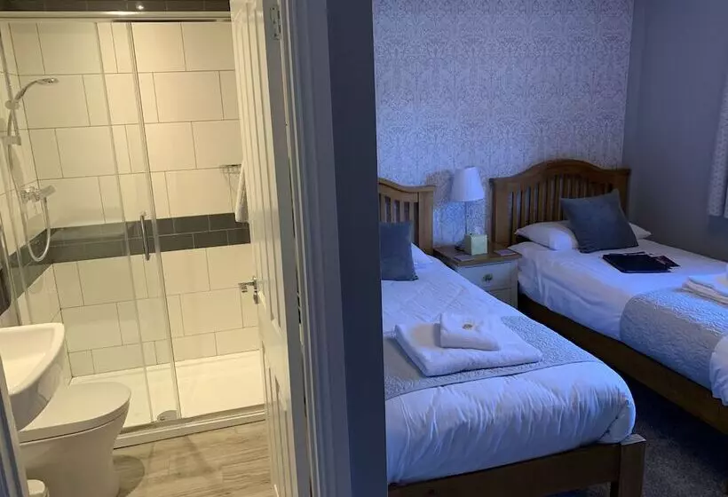 Пансион Hensleigh House