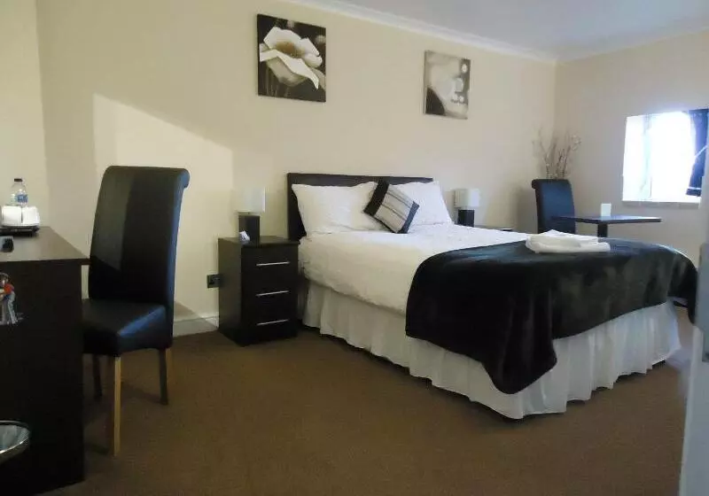 The Silverton Inn B&b