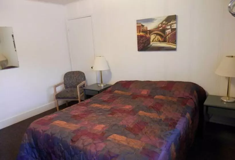 Trail Motel