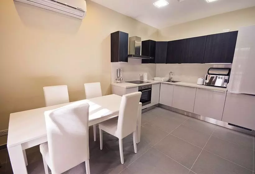 Apartamentos Depiro Point
