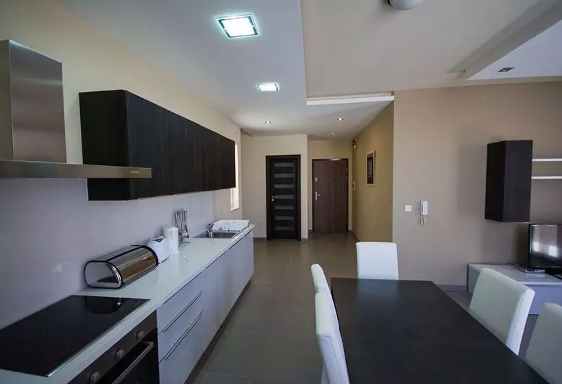 Apartamentos Depiro Point