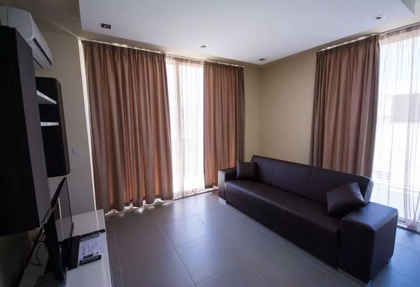 Apartamentos Depiro Point
