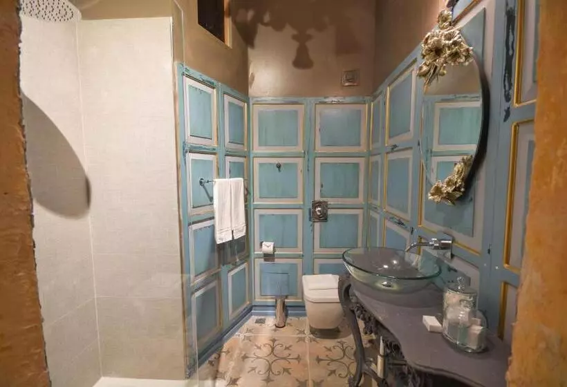 تختخواب و صبحانه The Vincent