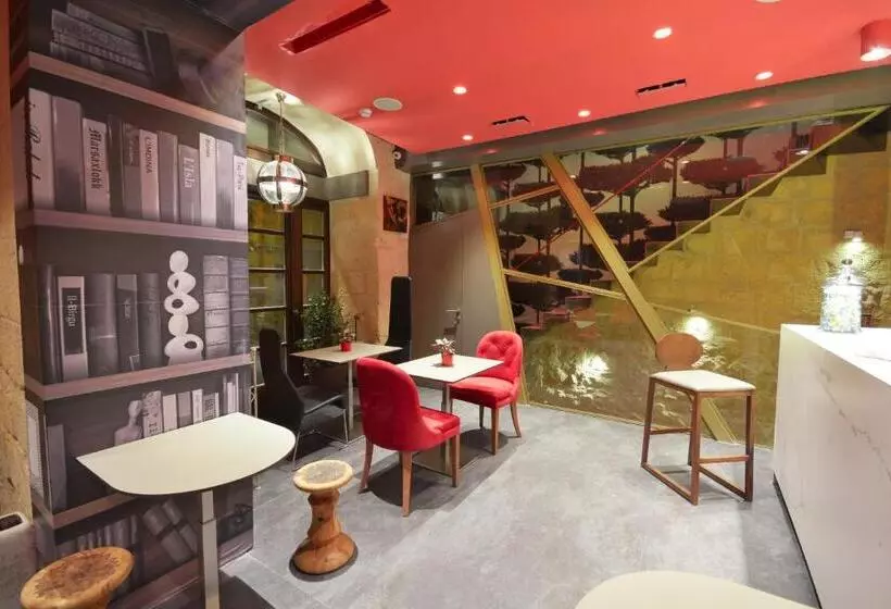 تختخواب و صبحانه The Vincent