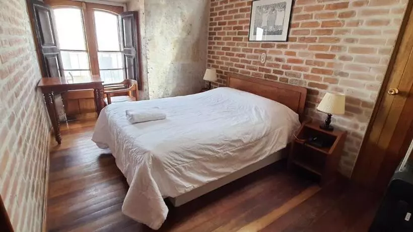 פונדק La Casa De Margott