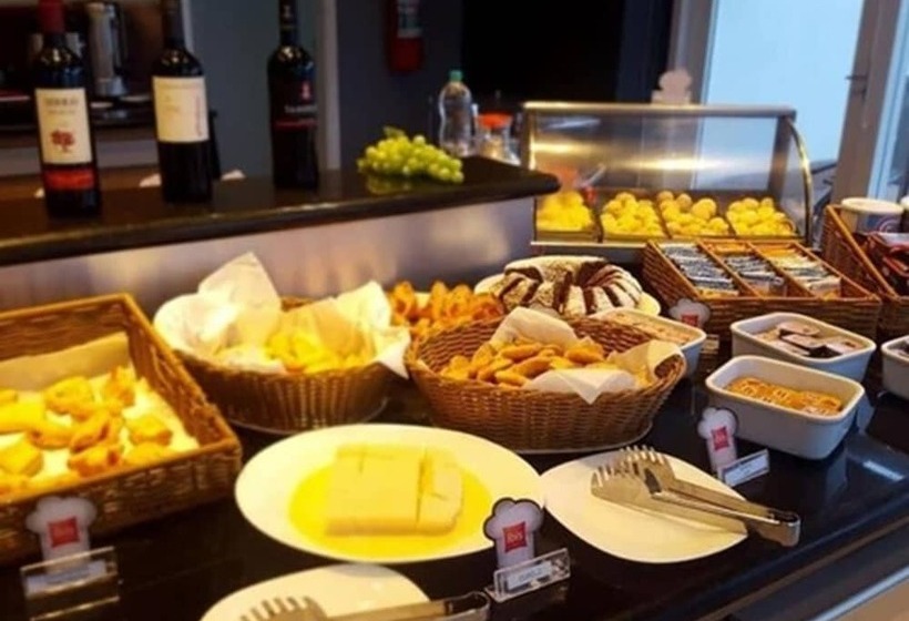 ホテル Ajax Hoteis