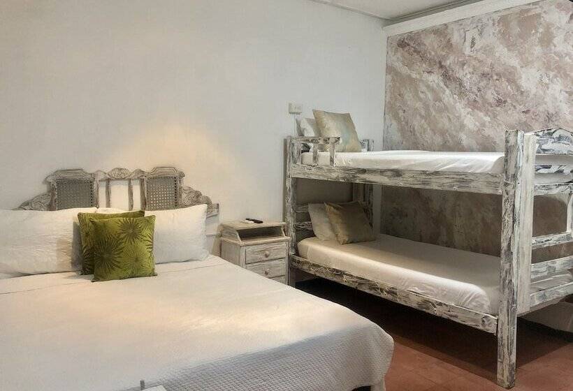 Отель Balcones De Venecia