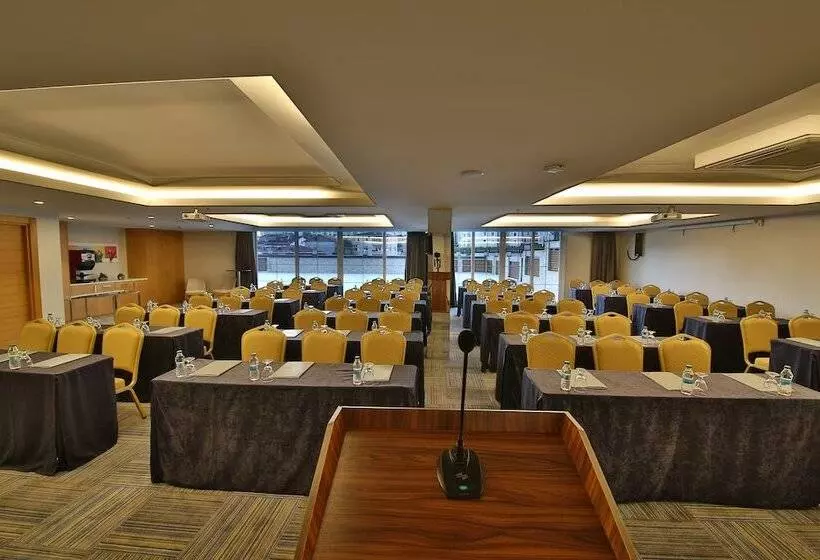 Bof Hotels Ceo Suites Atasehir