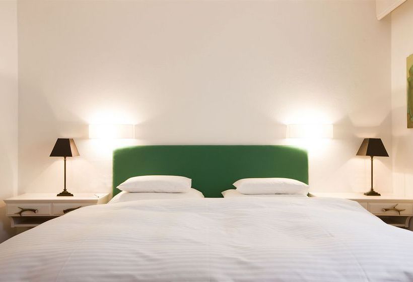 ホテル Brunnenhof