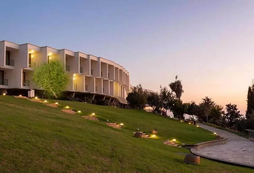 Elma Hotel And Art Complex