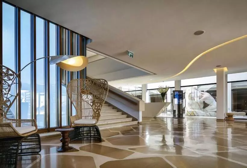 Elma Hotel And Art Complex