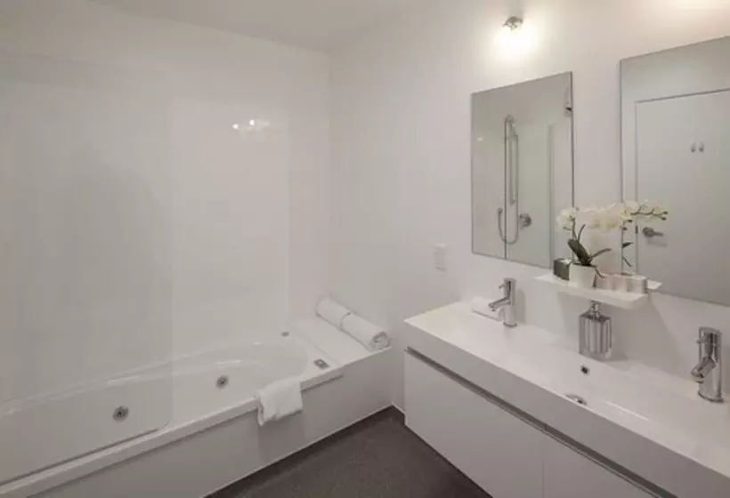 Hotel Franz Josef Oasis