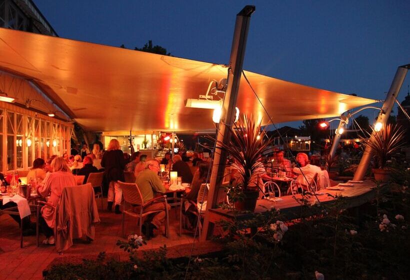 فندق Gripsholms Värdshus