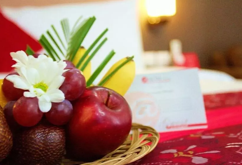 Hotel @hom Premiere Cilacap