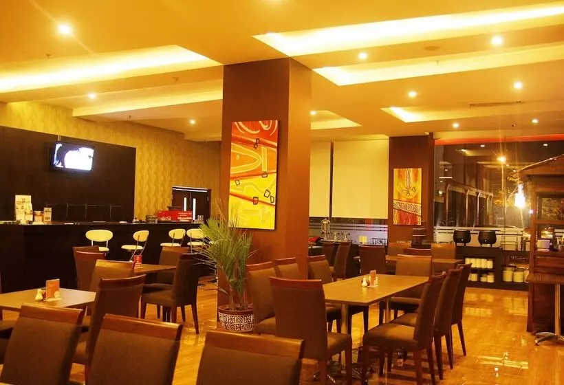 Hotel @hom Premiere Cilacap