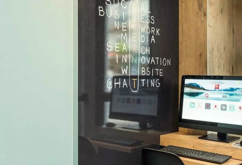 Hotelli Ibis Paris Avenue De La Republique