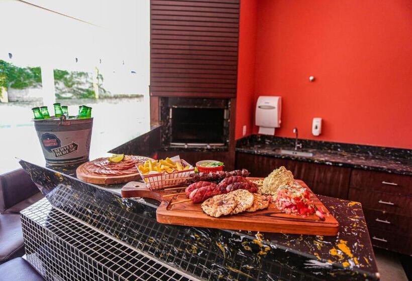 ホテル Intercity Vinhedo