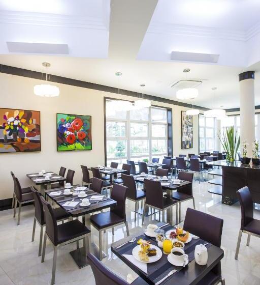 ホテル Intercity Vinhedo