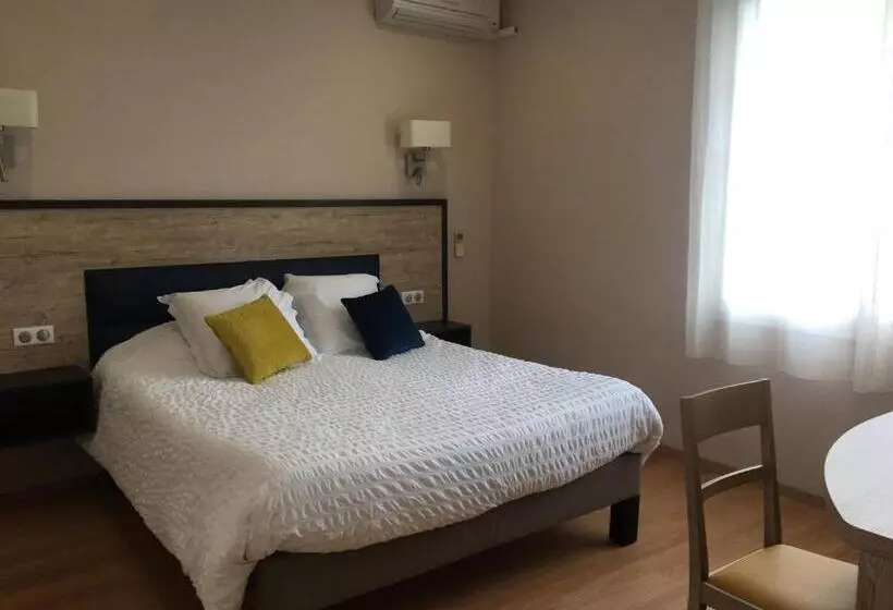 בית מלון כפרי Les Balcons De L Esperance