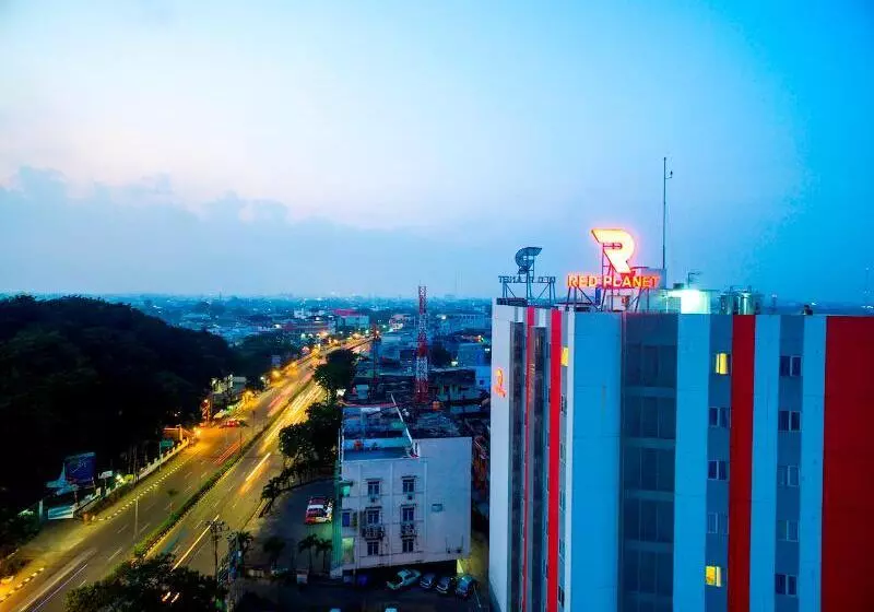 호텔 Red Planet Palembang