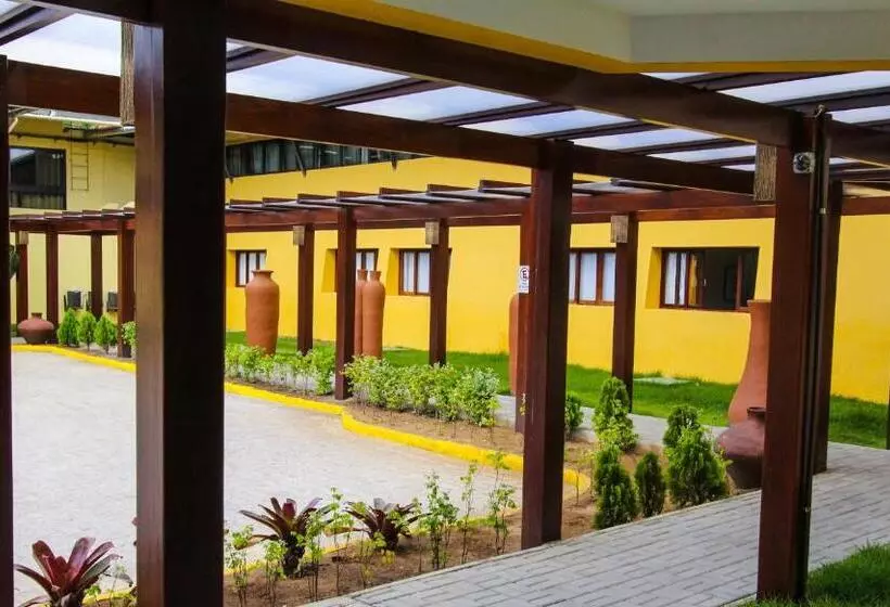 Hotelli Orange Praia