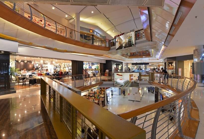 Pop! Hotel Kelapa Gading