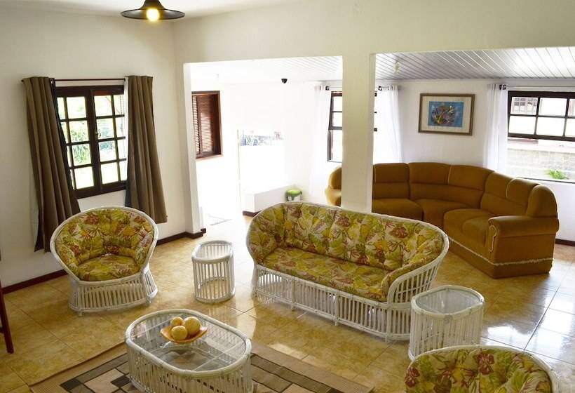 Отель Pousada Das Rosas