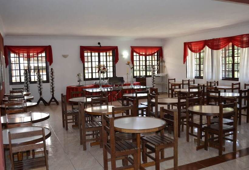 Отель Pousada Das Rosas